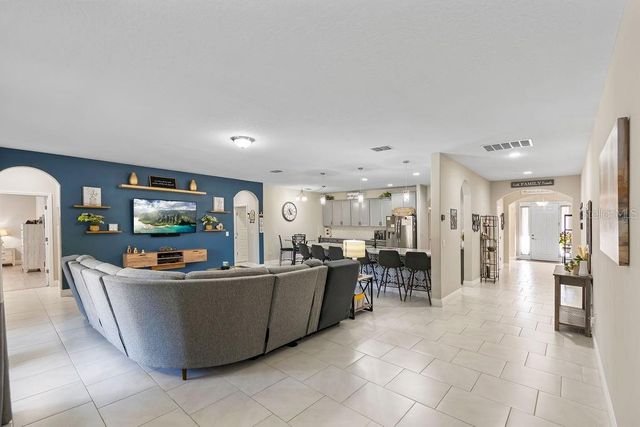 4488 LINWOOD TRACE LANE, Clermont, FL 34711
