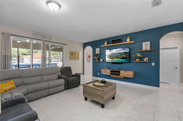 4488 LINWOOD TRACE LANE, Clermont, FL 34711