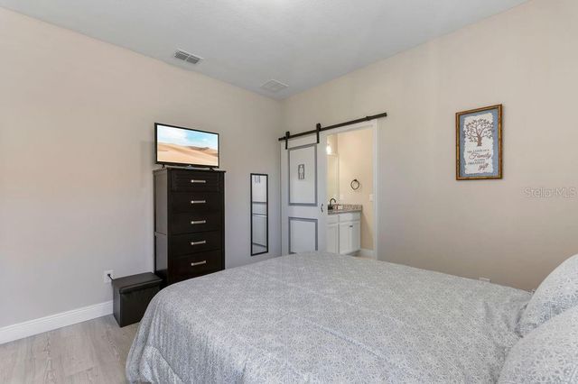 4488 LINWOOD TRACE LANE, Clermont, FL 34711