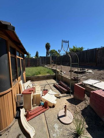 22523 Northview Drive, Hayward, CA 94541