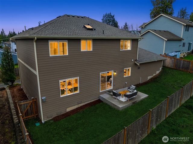 17910 8th Place W, Lynnwood, WA 98037