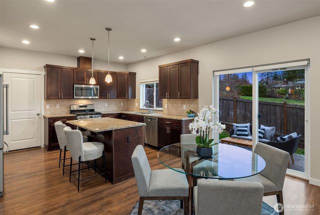 17910 8th Place W, Lynnwood, WA 98037