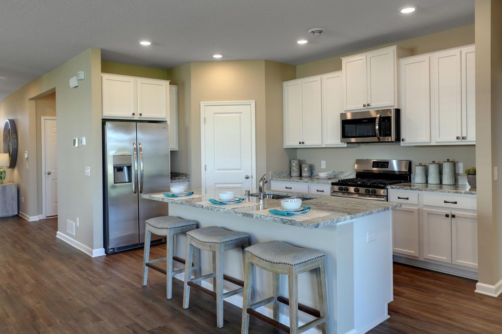 7096 Mackenzie Court NE, Otsego, MN 55330