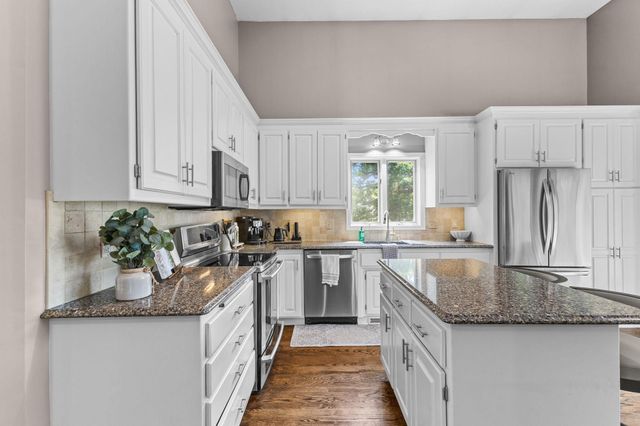 9451 White Oaks Trail N, Champlin, MN 55316