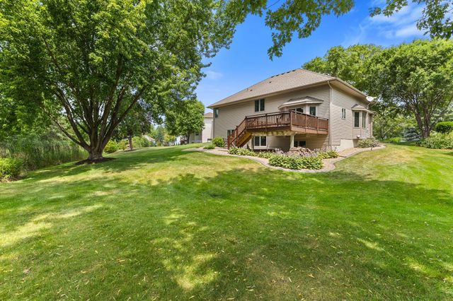 9451 White Oaks Trail N, Champlin, MN 55316