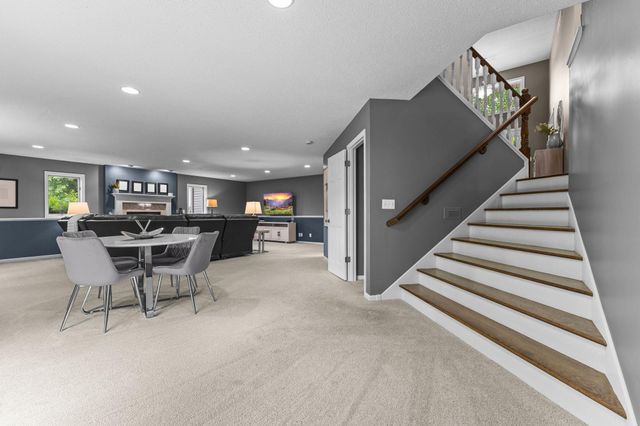 9451 White Oaks Trail N, Champlin, MN 55316