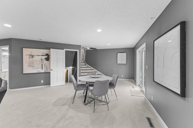 9451 White Oaks Trail N, Champlin, MN 55316
