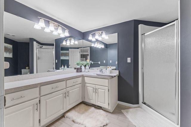 9451 White Oaks Trail N, Champlin, MN 55316