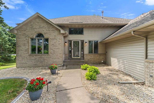 9451 White Oaks Trail N, Champlin, MN 55316