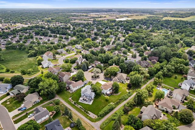 9451 White Oaks Trail N, Champlin, MN 55316
