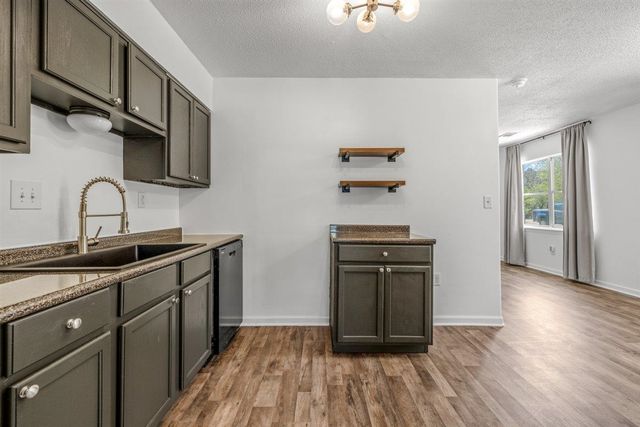 5626 LAMB RD, Arlington, TN 38002