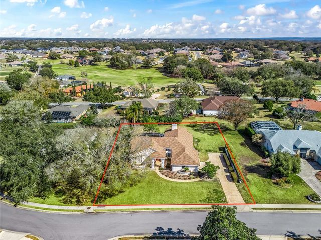 5321 GREENS DRIVE, Lady Lake, FL 32159