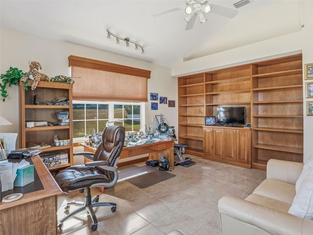 5321 GREENS DRIVE, Lady Lake, FL 32159