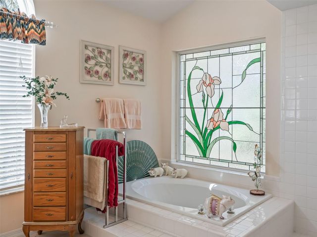 5321 GREENS DRIVE, Lady Lake, FL 32159