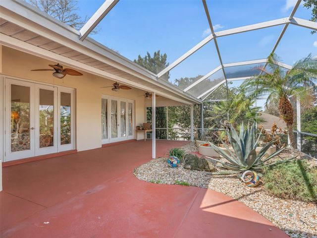 5321 GREENS DRIVE, Lady Lake, FL 32159