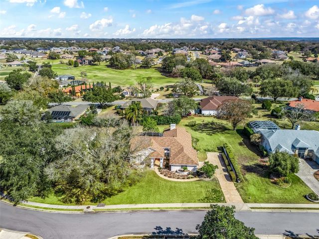 5321 GREENS DRIVE, Lady Lake, FL 32159