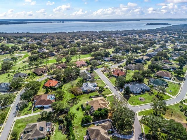 5321 GREENS DRIVE, Lady Lake, FL 32159