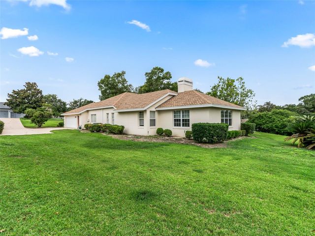 5321 GREENS DRIVE, Lady Lake, FL 32159