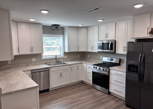 5365 Sango Rd, Clarksville, TN 37043