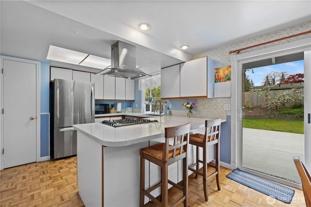 6222 185th Street SW, Lynnwood, WA 98037