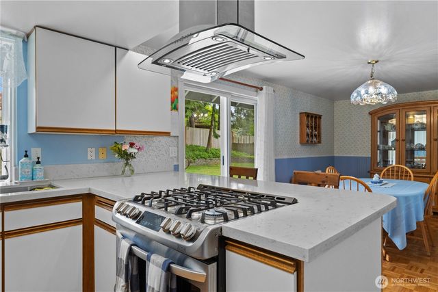 6222 185th Street SW, Lynnwood, WA 98037