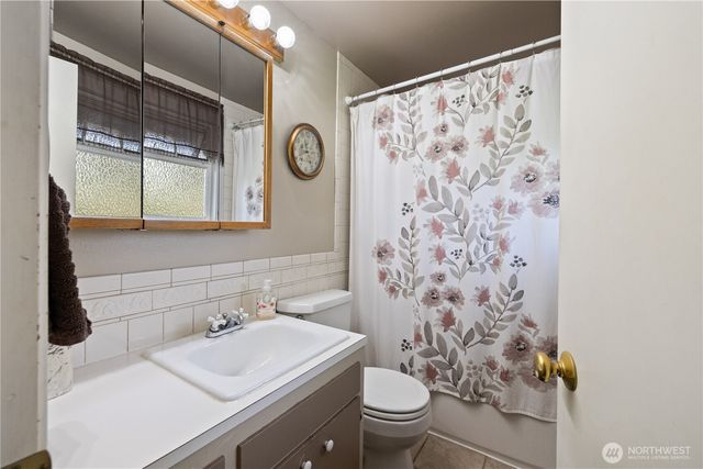 6222 185th Street SW, Lynnwood, WA 98037