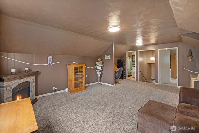 6222 185th Street SW, Lynnwood, WA 98037
