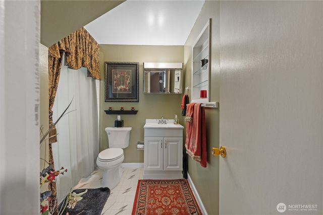 6222 185th Street SW, Lynnwood, WA 98037