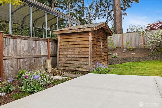 6222 185th Street SW, Lynnwood, WA 98037