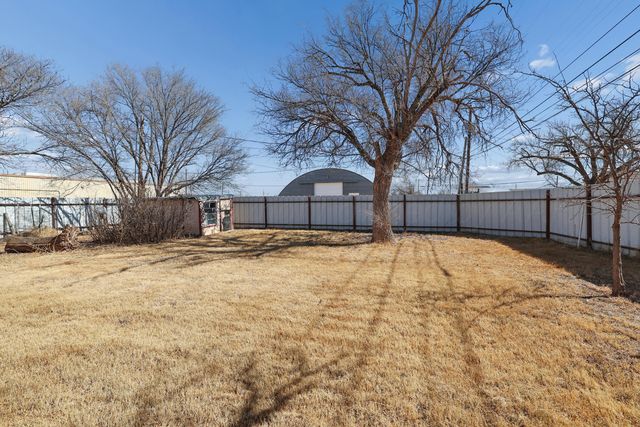105 16TH Street, Canyon, TX 79015