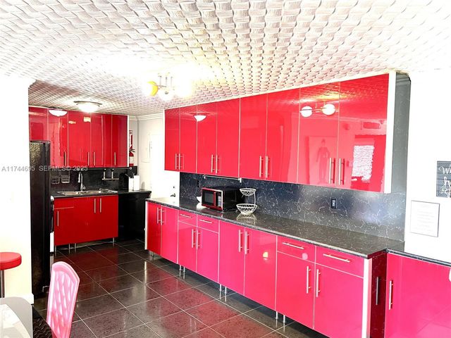 200 178th Drive 609, Sunny Isles Beach, FL 33160