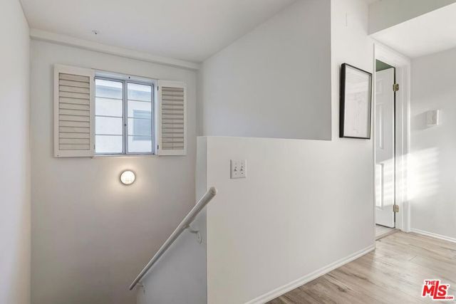 9815 Regent Street 2, Los Angeles, CA 90034