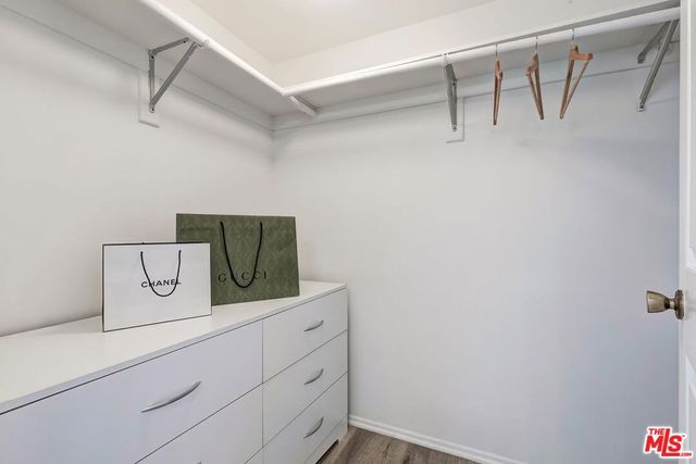 9815 Regent Street 2, Los Angeles, CA 90034
