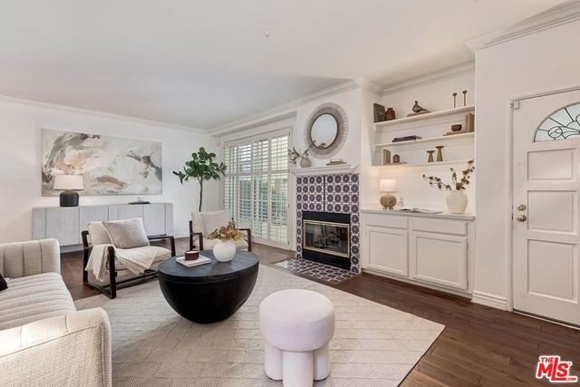 9815 Regent Street 2, Los Angeles, CA 90034
