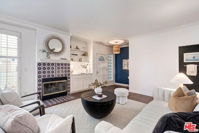 9815 Regent Street 2, Los Angeles, CA 90034