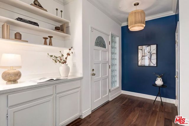 9815 Regent Street 2, Los Angeles, CA 90034