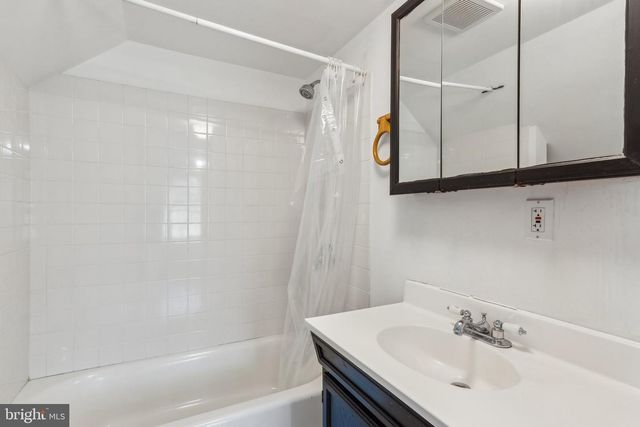 7208 BOWDOIN AVE, College Park, MD 20740