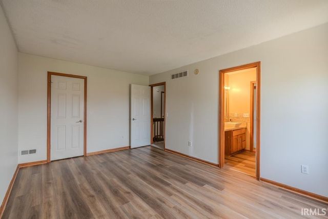 516 Brairfield Drive, Fort Wayne, IN 46825