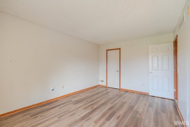 516 Brairfield Drive, Fort Wayne, IN 46825