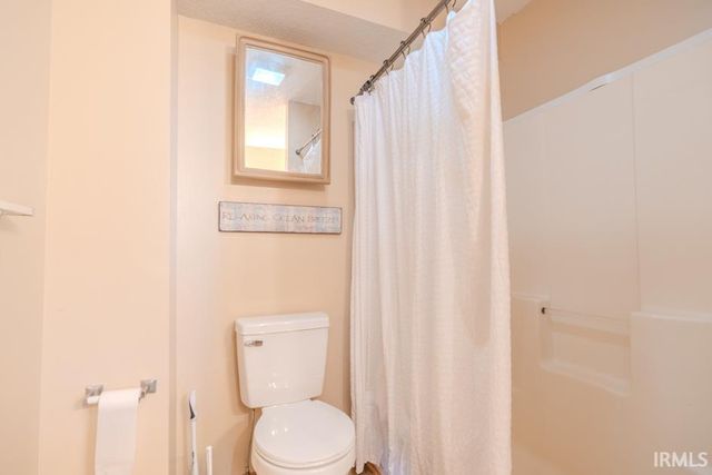 516 Brairfield Drive, Fort Wayne, IN 46825