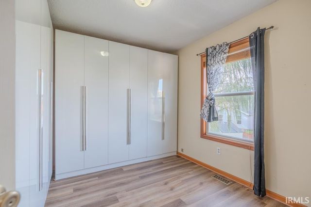 516 Brairfield Drive, Fort Wayne, IN 46825