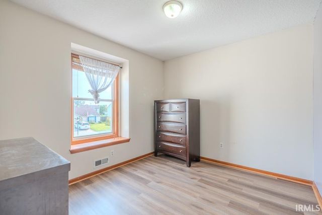 516 Brairfield Drive, Fort Wayne, IN 46825