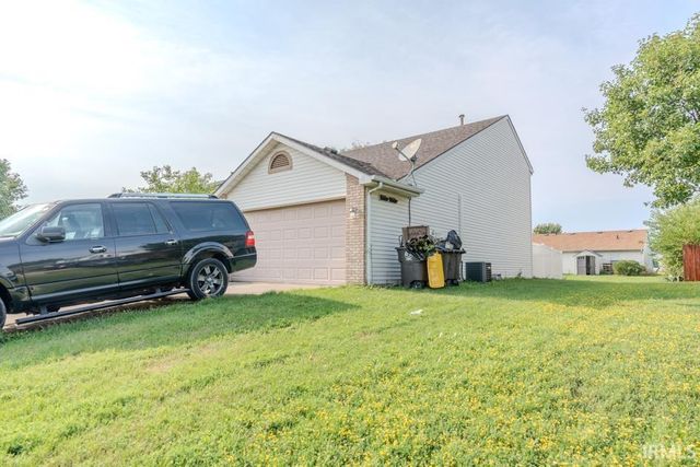 516 Brairfield Drive, Fort Wayne, IN 46825
