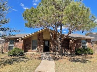 5220 Sherman Drive, The Colony, TX 75056