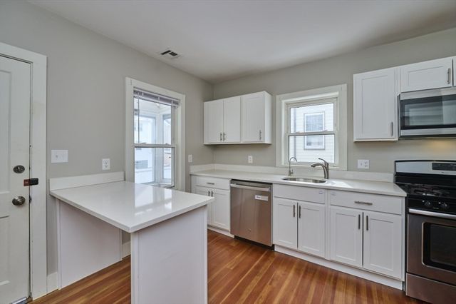 22 Burget Ave 2, Medford, MA 02155