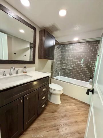 7 Harveston, Mission Viejo, CA 92692