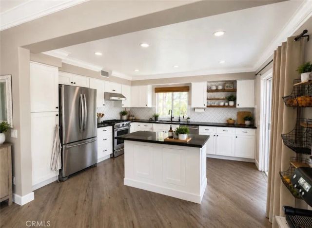 7 Harveston, Mission Viejo, CA 92692