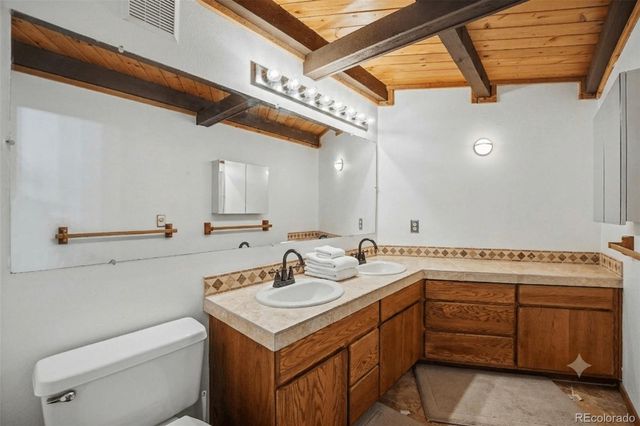 200 Desparado Road, Bailey, CO 80421