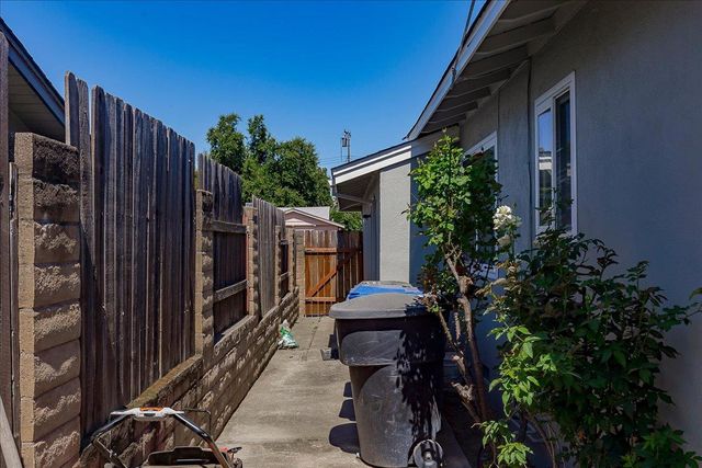 5312 Diablo Dr, Sacramento, CA 95842