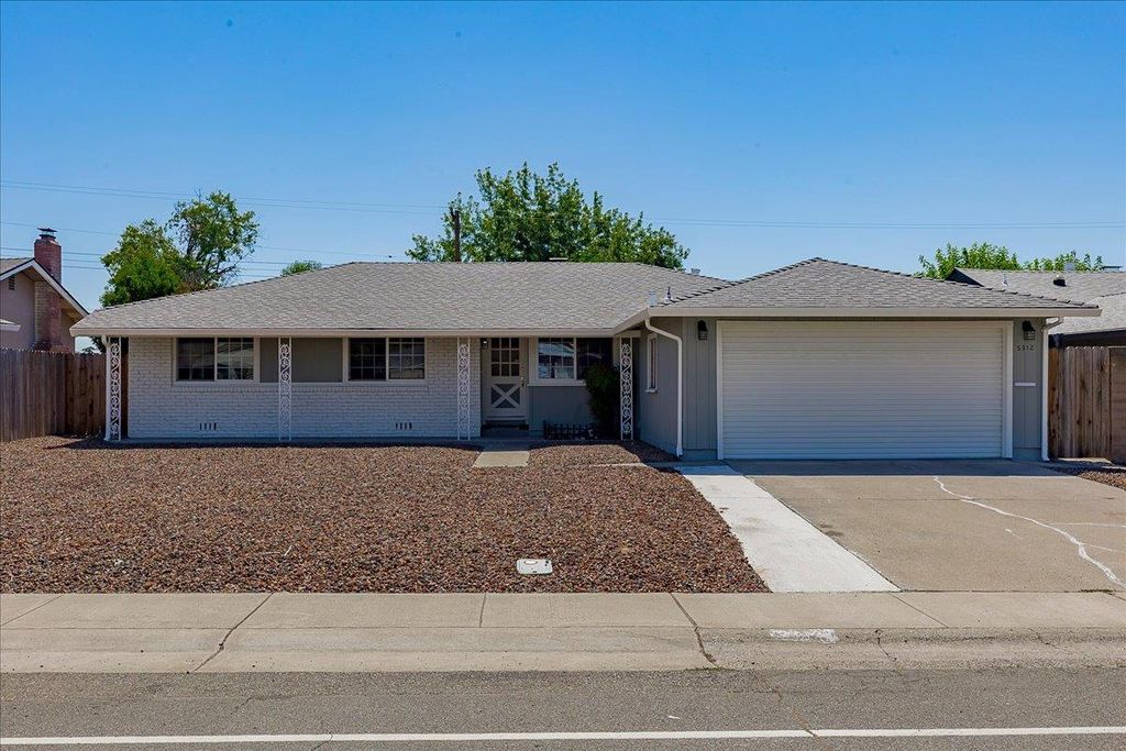 5312 Diablo Dr, Sacramento, CA 95842